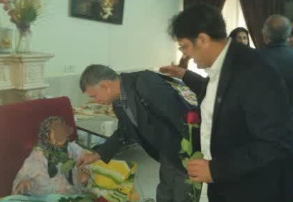 برپایی جشن هفته ملی بیمه سلامت در مرکز سالمندان «شیرین» شهر رودهن