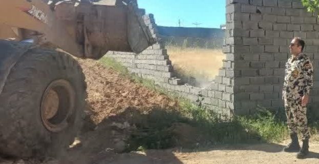 تخریب ۸۰ مورد ساختوساز غیرمجاز در اراضی کشاورزی منطقه آبسرد تخریب ۸۰ مورد ساختوساز غیرمجاز در اراضی کشاورزی منطقه آبسرد