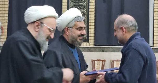 همایش ائمه جماعات و امنای مساجد و حسینیه‌های شهر دماوند/ ضرورت تجهیز مساجد و حسینیه‌ها به امکانات ضروری
