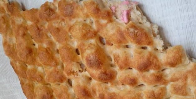 زنگ خطر بهداشت در نانوایی‌های دماوند و گیلاوند/ از «چوب جارو» تا «کاغذ» در سفره مردم!