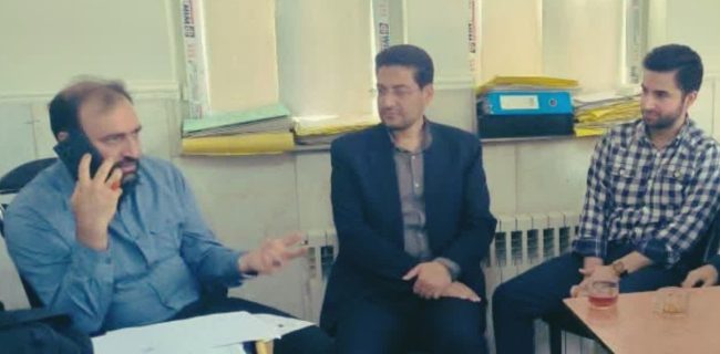 برگزاری نشست مشترک منابع طبیعی و ثبت اسناد دماوند برای تسریع در تثبیت مالکیت اراضی دولتی