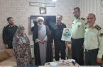 دیدار فرمانده انتظامی دماوند با خانواده شهدا به مناسبت هفته انتظامی/ سرهنگ ملکی: دیدار با خانواده شهدا، توفیق الهی و عبادت است دیدار فرمانده انتظامی دماوند با خانواده شهدا به مناسبت هفته انتظامی/ سرهنگ ملکی: دیدار با خانواده شهدا، توفیق الهی و عبادت است