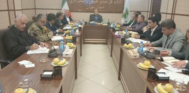 برگزاری جلسه هم‌اندیشی برای ساماندهی کوچ عشایر به مراتع لار/ ۱۵ خردادماه برای ورود عشایر به مراتع لار امری حیاتی به شمار می‌آید/ سالیانه ۵۰۰ تا ۷۰۰ خانوار عشایری به دشت لار کوچ می‌کنند