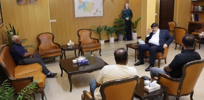 درخواست انجمن و نمایندگان کامیون‌داران شهرستان دماوند مورد بحث و بررسی قرار گرفت/ حیدری آزاد: فراهم‌کردن زیرساخت‌های مناسب و ارائه حمایت‌های لازم است/ برخی مسائل و مطالبه کامیون داران شهرستان دماوند نیاز به چاره اندیشی و احصاء آن در سطح ملّی دارد