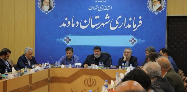 با تخلفات امتناع از فروش، احتکار و گرانفروشی برخورد می کنیم