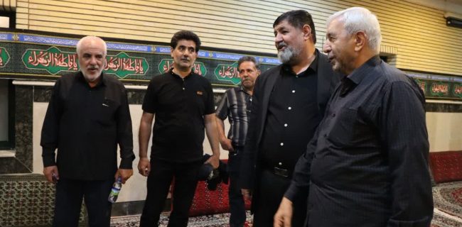 آیین عزاداری سیدالشهدا(ع) در حسینیه محله قاضی شهر دماوند آیین عزاداری سیدالشهدا(ع) در حسینیه محله قاضی شهر دماوند