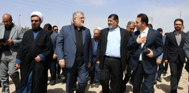 بازدید استاندار تهران از پروژه‌های عمرانی دماوند با هدف رفع گره‌های ترافیکی و توسعه شهری