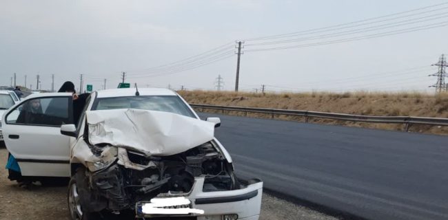 حادثه برخورد سمند با پراید در محور فیروزکوه-دماوند بعد از آیینه‌ورزان ۲ مصدوم برجای گذاشت