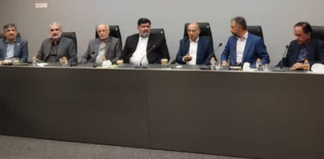 نشست مشترک مسئولان و خیرین برای توسعه پروژه‌های عمرانی و آموزشی در دماوند/ احداث ساختمان اختصاصی برای اسکان پزشکان و متخصصان بیمارستان سوم شعبان