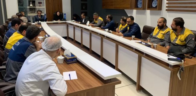 کارگاه تحکیم بنیان خانواده و تقویت روابط بینفردی در کارخانه تولیدی البا گاز شهرک صنعتی آیینهورزان دماوند کارگاه تحکیم بنیان خانواده و تقویت روابط بینفردی در کارخانه تولیدی البا گاز شهرک صنعتی آیینهورزان دماوند