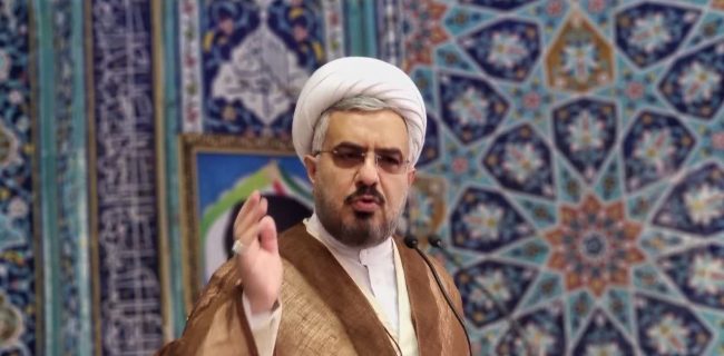 امام جمعه دماوند: کنترل قیمت‌ها در بازار باید دائمی باشد/ مردم از چندنرخی بودن کالاها گلایه‌مندند