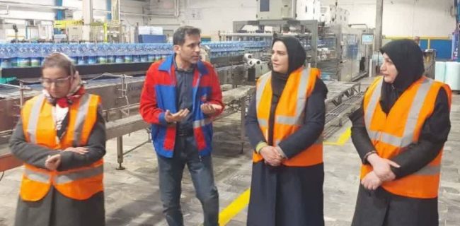 معاون روابط کار وزارت تعاون در بازدید از واحدهای تولیدی شهرستان دماوند: خطوط تولید برای تأمین نیازهای اساسی مردم فعال است