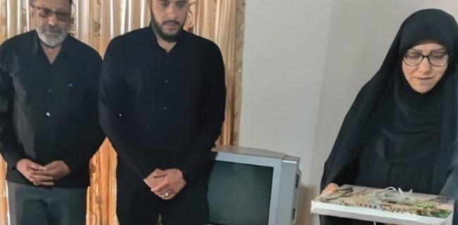 دیدار مسئولان شهرستان دماوند با خانواده‌های شهدای حمله موشکی رژیم صهیونیستی به تهران
