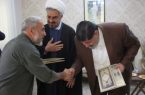 مسئولان شهرستان دماوند با خانواده سه شهید معلم دیدار کردند مسئولان شهرستان دماوند با خانواده سه شهید معلم دیدار کردند
