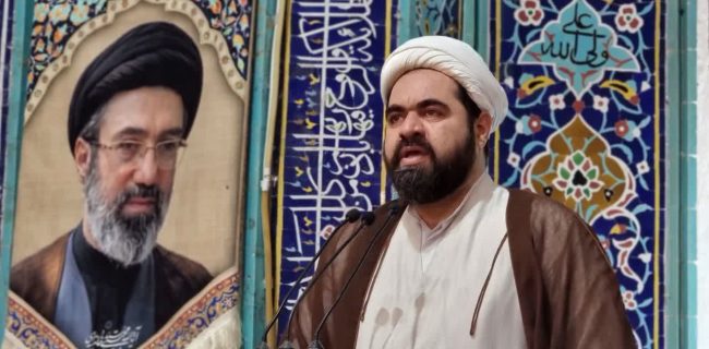امام جمعه موقت دماوند: آمریکا در حمله نظامی به ایران شکست مفتضحانهای متحمل شد امام جمعه موقت دماوند: آمریکا در حمله نظامی به ایران شکست مفتضحانهای متحمل شد
