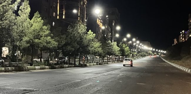 شهر رودهن هر شب روشنتر میشود شهر رودهن هر شب روشنتر میشود