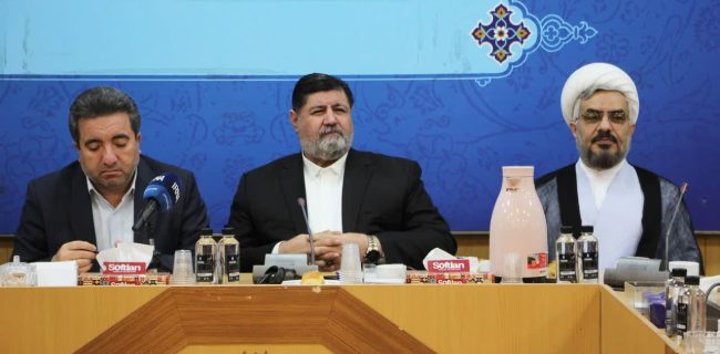 فرماندار دماوند در نشست شورای اداری مطرح کرد؛ طمع زمین‌خواران به اراضی دماوند در سایه بحران آب/ تعیین تکلیف ۳ هزار پرونده ثبتی دماوند با تعامل دستگاه قضا/ وضعیت نامطلوب اداره ثبت اسناد دماوند و لزوم تأسیس شعبه در آبسرد/ گره‌گشایی از اسناد مسکن مهر و املاک دولتی آموزش و پرورش