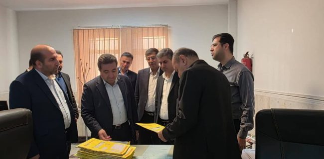 برخورد با کارچاقکنها و صیانت از سلامت اداری در ثبت اسناد و املاک برخورد با کارچاقکنها و صیانت از سلامت اداری در ثبت اسناد و املاک