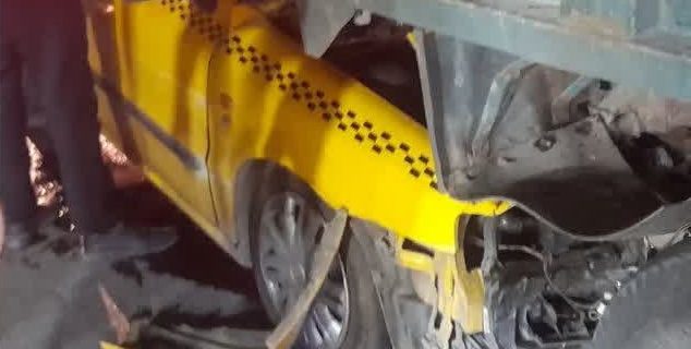 تصادف تاکسی سمند با کامیون خاور در محور دماوند– فیروزکوه محدوده جابان یک مصدوم برجای گذاشت تصادف تاکسی سمند با کامیون خاور در محور دماوند– فیروزکوه محدوده جابان یک مصدوم برجای گذاشت