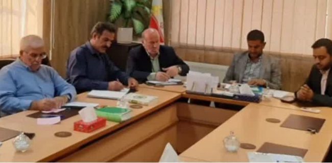 برگزاری جلسه بررسی و همفکری درباره بازگشایی و پیگیری امور مدارس شهر آبسرد