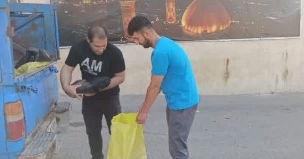 توزیع کیسه زباله بین حسینیههای دماوند در ایام محرم توزیع کیسه زباله بین حسینیههای دماوند در ایام محرم