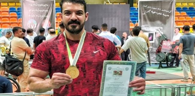 قدرت‌نمایی ورزشکار دماوندی در مسابقات پرس سینه استان سمنان/ «مجتبی حاج‌احمدی» موفق به کسب مدال طلا شد