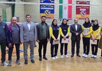 پایان باشکوه جام فجر پیشکسوتان والیبال در دماوند/ تیم رودهن قهرمان شد