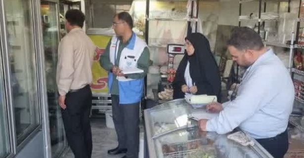 گشت مشترک بازرسی از واحدهای صنفی در منطقه گیلاوند گشت مشترک بازرسی از واحدهای صنفی در منطقه گیلاوند