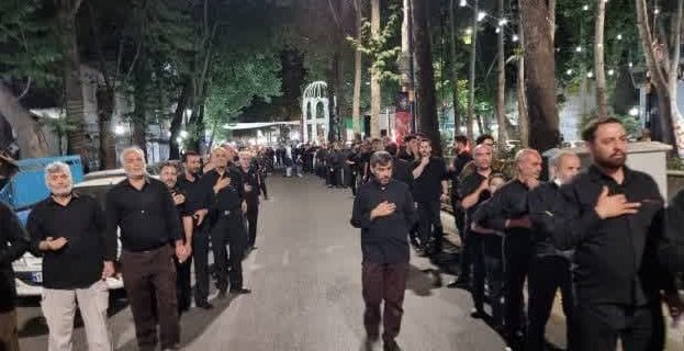 برگزاری آئین شام غریبان حسینی در دماوند / دماوند در سوگ غربت اهل بیت (ع) گریست