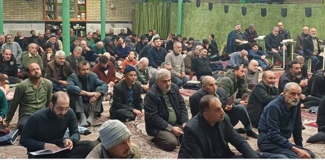 مراسم باشکوه احیای شب بیستوسوم ماه مبارک رمضان در آبسرد مراسم باشکوه احیای شب بیستوسوم ماه مبارک رمضان در آبسرد
