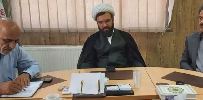 شهر آبسرد آماده برگزاری آیینهای هفته دفاع مقدس و آغاز سال تحصیلی شد شهر آبسرد آماده برگزاری آیینهای هفته دفاع مقدس و آغاز سال تحصیلی شد