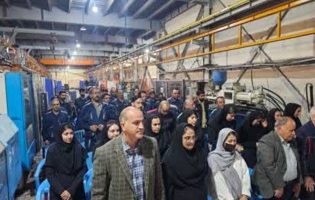 رئیس اداره کار دماوند: کارگران ستون اصلی تولید و موتور محرک اقتصاد کشور هستند رئیس اداره کار دماوند: کارگران ستون اصلی تولید و موتور محرک اقتصاد کشور هستند