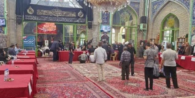 برپایی میز خدمت با حضور مسئولان شهرستان دماوند همزمان با سالروز اقامه نخستین نماز جمعه کشور برپایی میز خدمت با حضور مسئولان شهرستان دماوند همزمان با سالروز اقامه نخستین نماز جمعه کشور