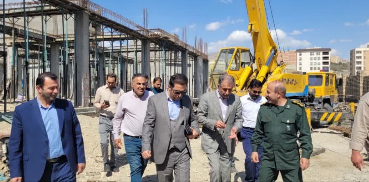 بازدید میدانی نماینده مردم دماوند، فیروزکوه و رودهن از پروژه احداث اداره ثبت اسناد و املاک رودهن بازدید میدانی نماینده مردم دماوند، فیروزکوه و رودهن از پروژه احداث اداره ثبت اسناد و املاک رودهن