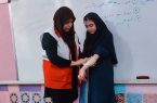برگزاری کارگاه آموزش کمکهای اولیه در دبیرستان دخترانه آزاده رودهن به مناسبت هفته پدافند غیرعامل برگزاری کارگاه آموزش کمکهای اولیه در دبیرستان دخترانه آزاده رودهن به مناسبت هفته پدافند غیرعامل