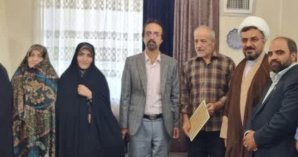 قدردانی از رشادتها و ایثارگریهای جانبازان دماوند در پاسداشت یاد و خاطره دفاع مقدس قدردانی از رشادتها و ایثارگریهای جانبازان دماوند در پاسداشت یاد و خاطره دفاع مقدس