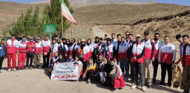 برگزاری پویش «نجات دماوند» با حضور مشاور رئیس جمعیت هلال‌احمر کشور/ پاکسازی دامنه‌های دماوند با مشارکت جوانان، مسئولان و گروه‌های محیط زیستی