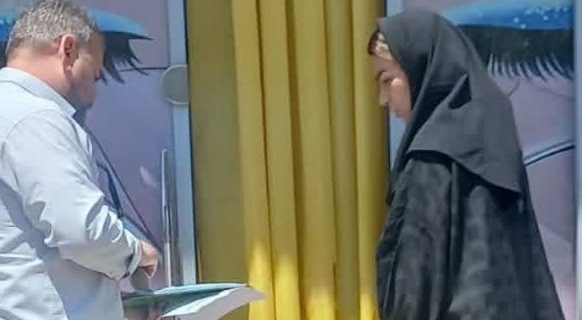 برخورد قاطع با آرایشگران فاقد پروانه کسب در منطقه رودهن/ ۹ پرونده تخلف تشکیل شد برخورد قاطع با آرایشگران فاقد پروانه کسب در منطقه رودهن/ ۹ پرونده تخلف تشکیل شد